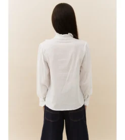 BLUSA ALFORZAS VOLANTES