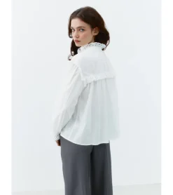 BLUSA ALGODÓN PUNTILLA