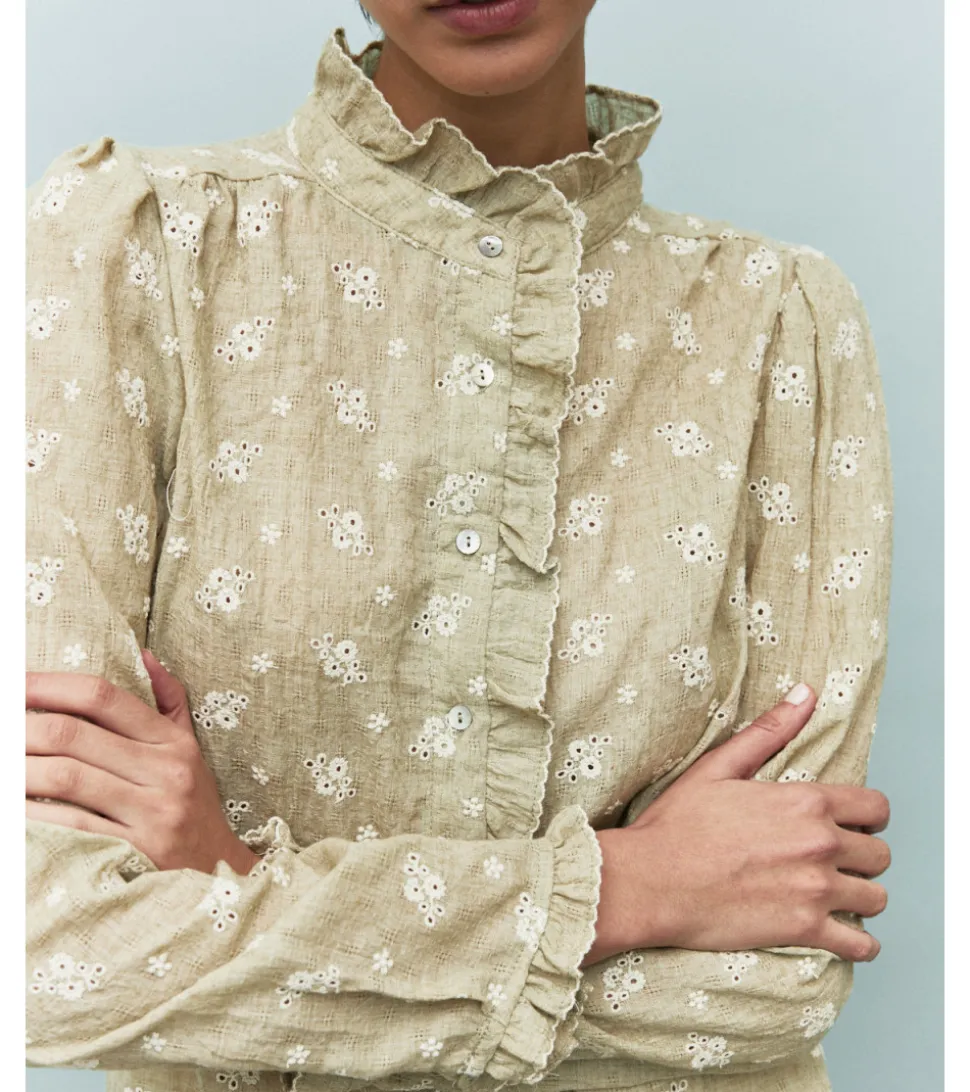 BLUSA BORDADO FLORES