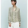 BLUSA BORDADOS BOTONES