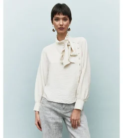 BLUSA BOTONES LATERALES