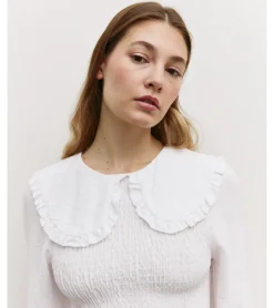 BLUSA CROPPED CUELLO