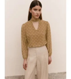 BLUSA CROPPED ESTAMPADA