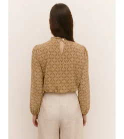BLUSA CROPPED ESTAMPADA