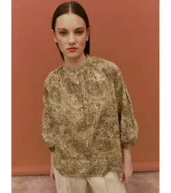 BLUSA CUELLO MAO ESTAMPADA