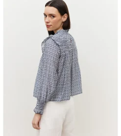 BLUSA ESTAMPADA NIDO DE ABEJA