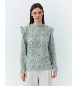 BLUSA ESTAMPADA VOLANTE