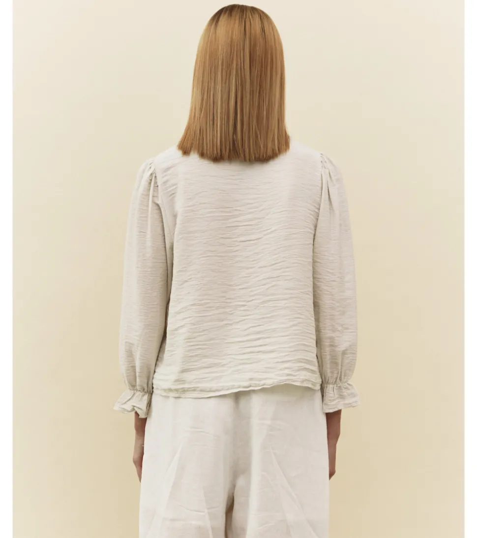 BLUSA FLUIDA BOTONES
