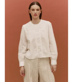 BLUSA FRENTE BORDADO