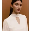 BLUSA GASA CUELLO