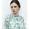 BLUSA GASA HOJAS