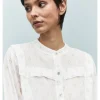 BLUSA HILOS DORADOS