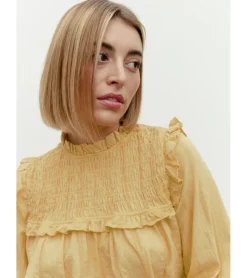 BLUSA NIDO ABEJA