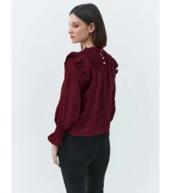 BLUSA NIDO VOLANTE