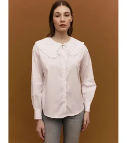 BLUSA ROMÁNTICA CUELLO BOBO