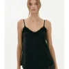 BLUSA TIRANTES SATINADA