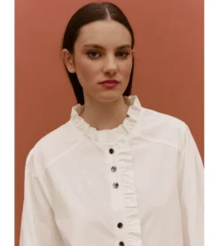 BLUSA VOLANTES CONTORNO