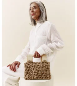 BOLSO DE MANO ASAS MADERA
