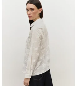 CAMISA BORDADA FLORES