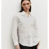CAMISA BORDADA HOJAS