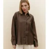 CAMISA BOTONES ESPALDA