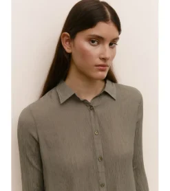 CAMISA EFECTO ARRUGADO