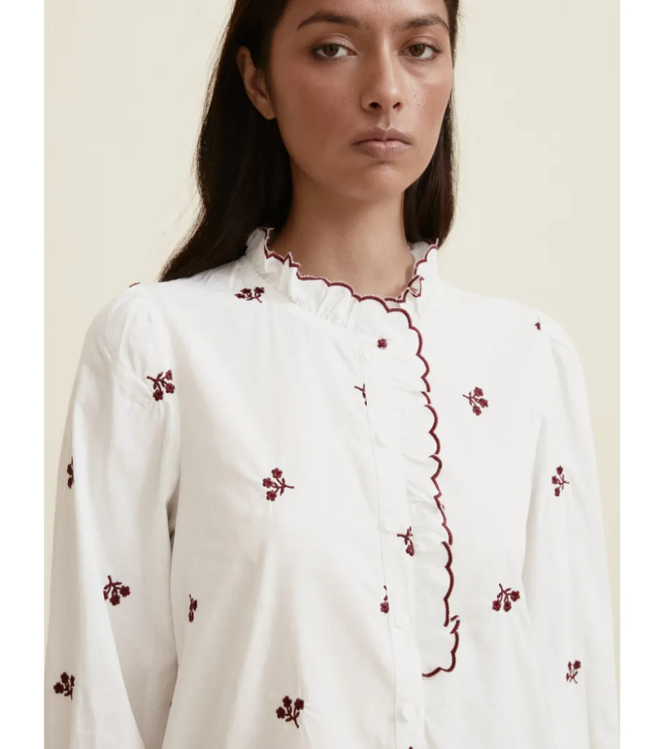 CAMISA FLORES BORDADAS