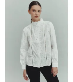 CAMISA FLORES BORDADAS