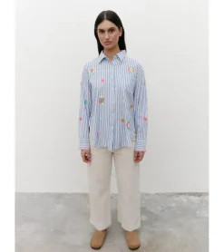 CAMISA RAYAS FLORES BORDADAS