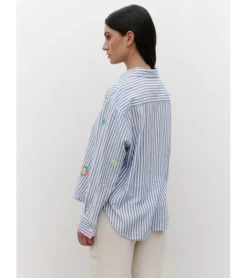 CAMISA RAYAS FLORES BORDADAS
