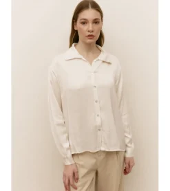 CAMISA SATINADA BOTONES