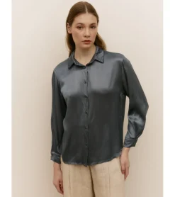 CAMISA SATINADA EFECTO ARRUGADO