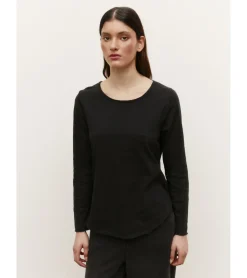 CAMISETA BASIC CUELLO REDONDO