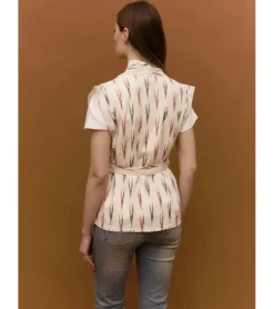 CHALECO ESTAMPADO BOLSILLOS
