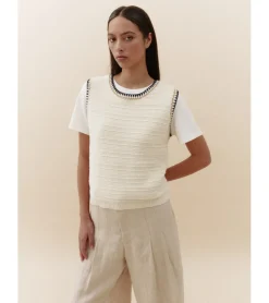 CHALECO PUNTO DETALLE CROCHET