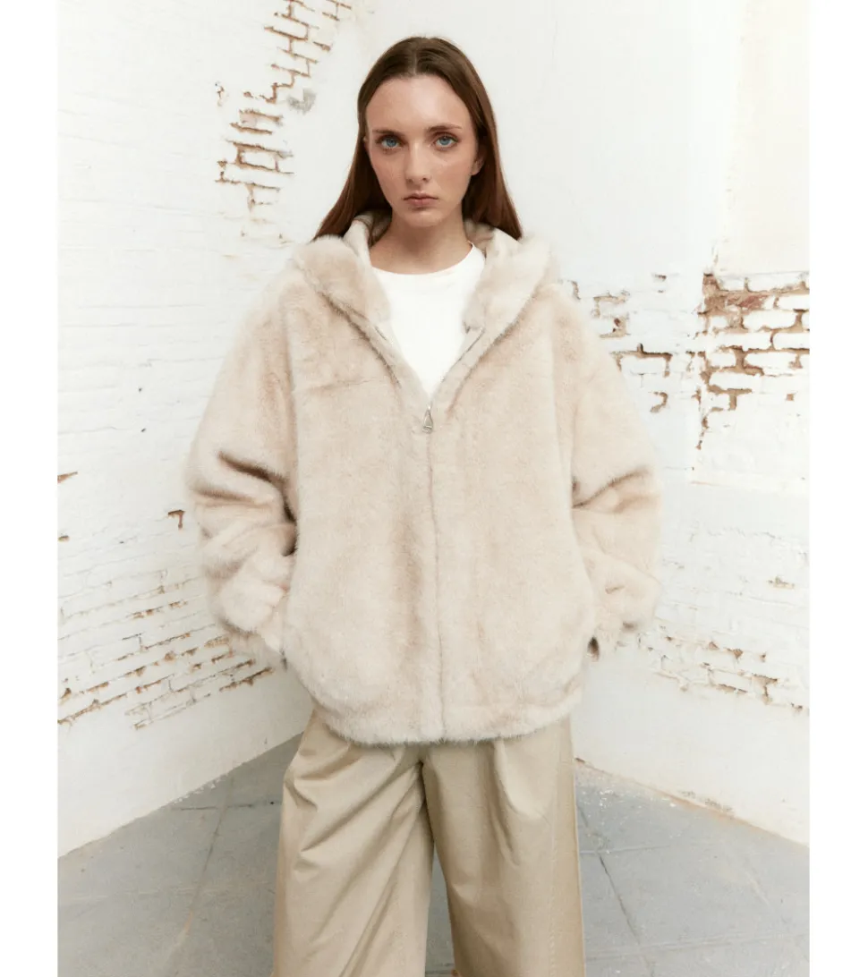 CHAQUETA EFECTO PELO CAPUCHA