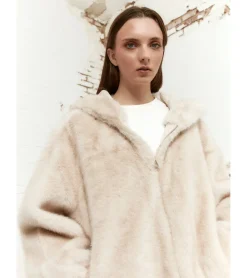 CHAQUETA EFECTO PELO CAPUCHA