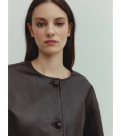 CHAQUETA PIEL BOTONES