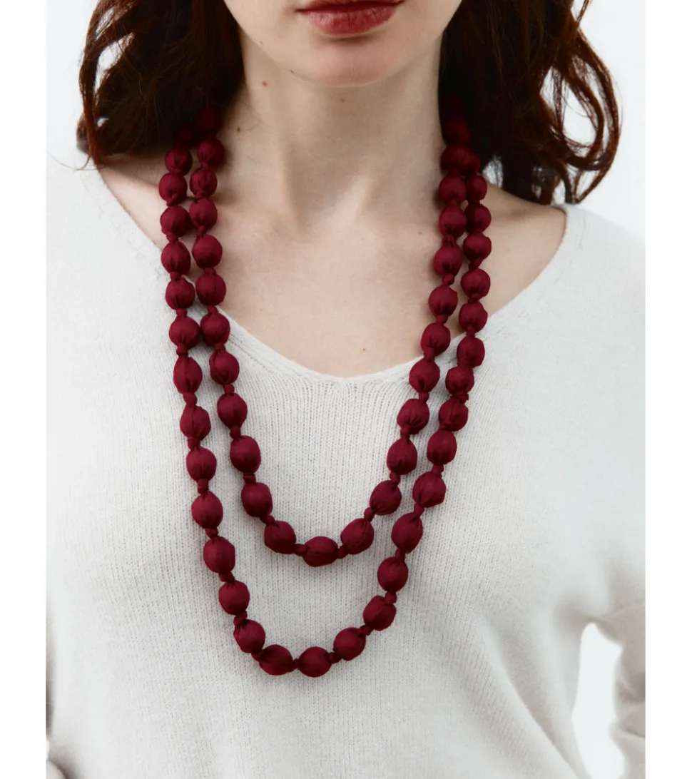COLLAR SEDA BOLAS