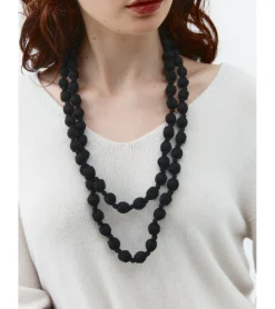 COLLAR SEDA BOLAS