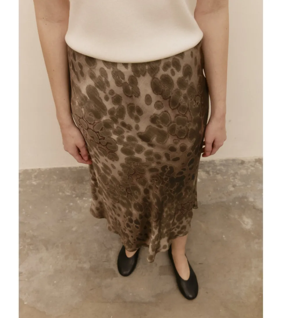 FALDA SATINADA ESTAMPADA