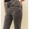 JEANS DESFLECADOS