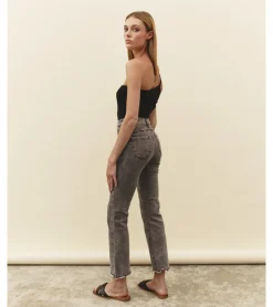 JEANS DESFLECADOS