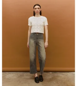 JEANS RECTOS DESGASTADOS