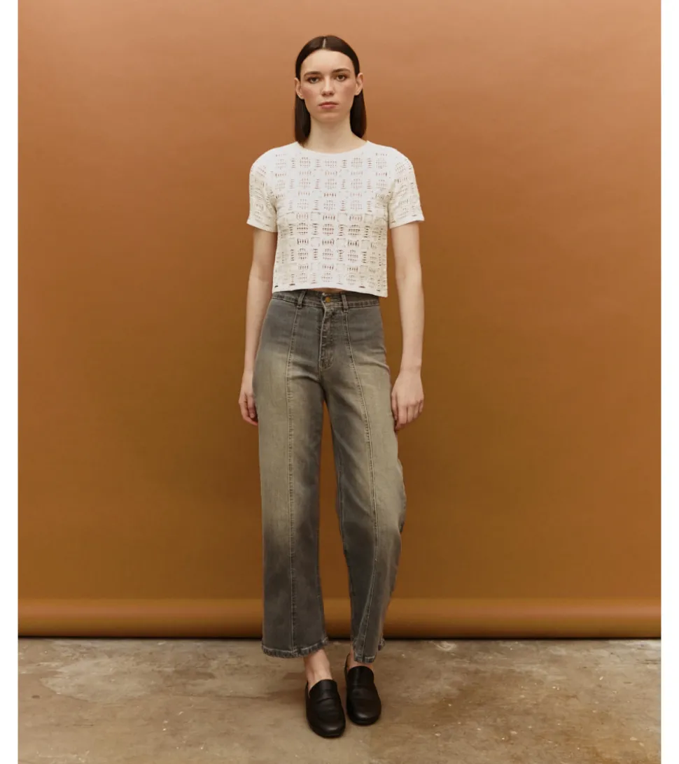 JEANS RECTOS DESGASTADOS