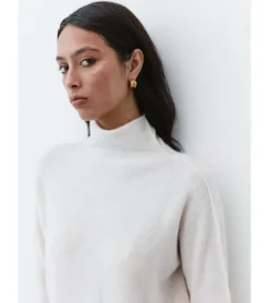 JERSEY CUELLO ALTO PERKINS