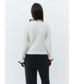 JERSEY CUELLO VOLANTE