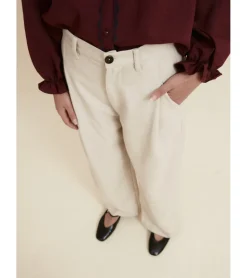 PANTALÓN ANCHO PINZAS