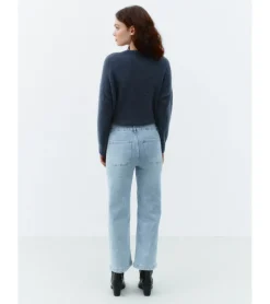 PANTALÓN BOLSILLOS DELANTEROS