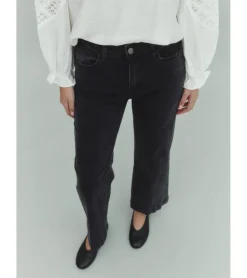 PANTALÓN DENIM BOLSILLOS